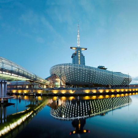 Atlantic Hotel Sail City Bremerhaven Bagian luar foto
