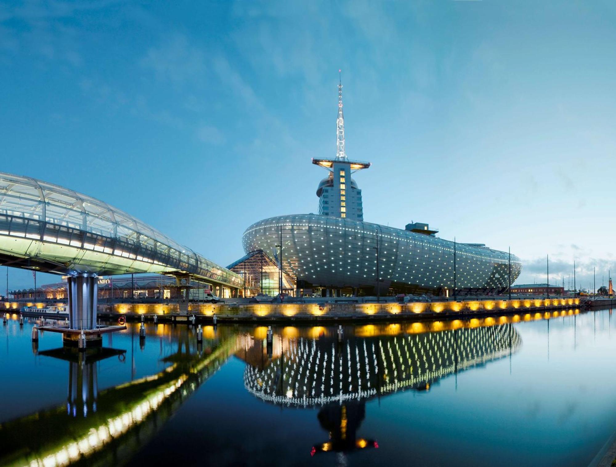 Atlantic Hotel Sail City Bremerhaven Bagian luar foto